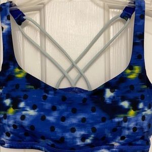 Lululemon Free to Be sports Bra Size 6